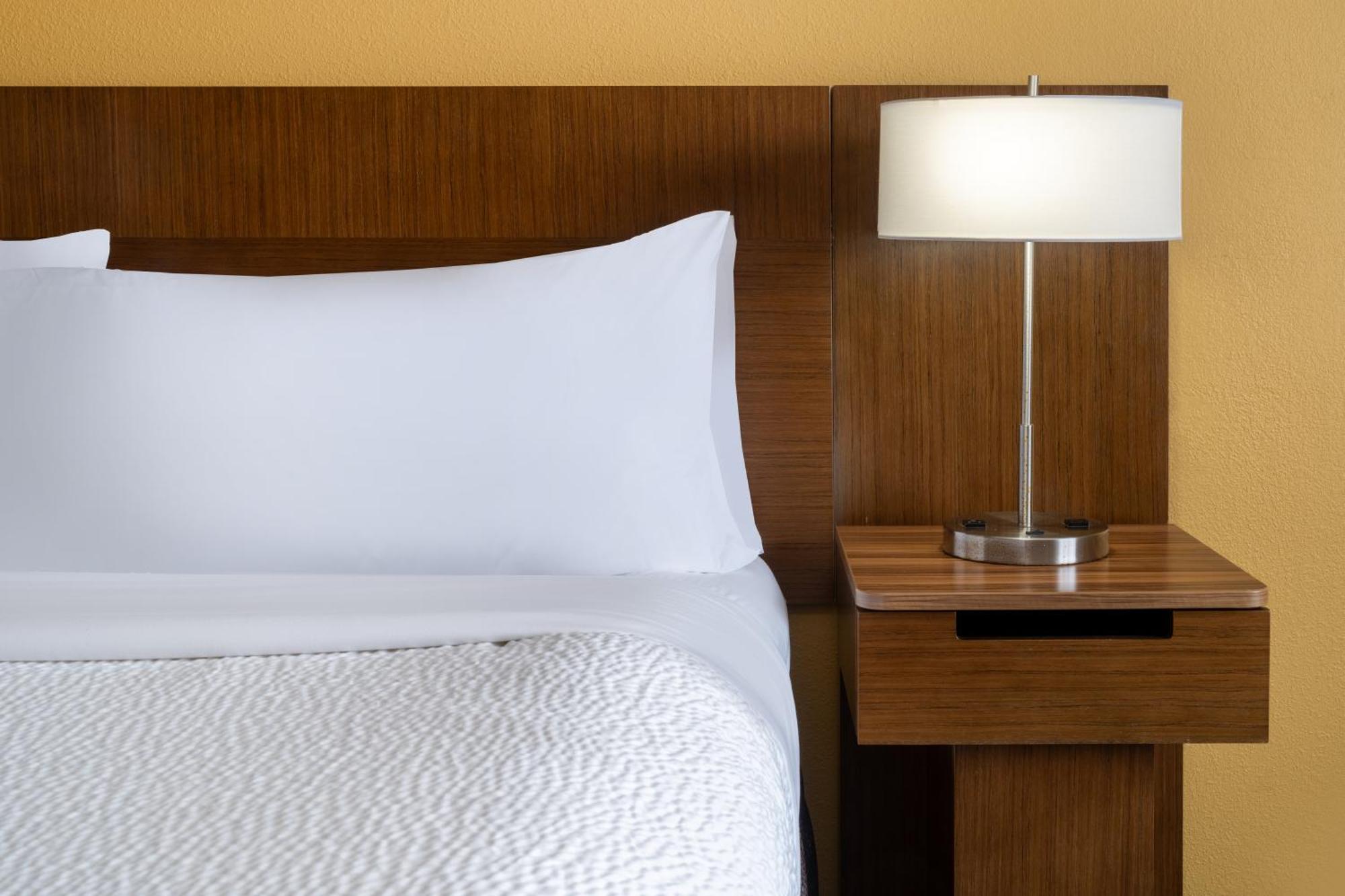 Garner Hotel Macon West By Ihg מראה חיצוני תמונה