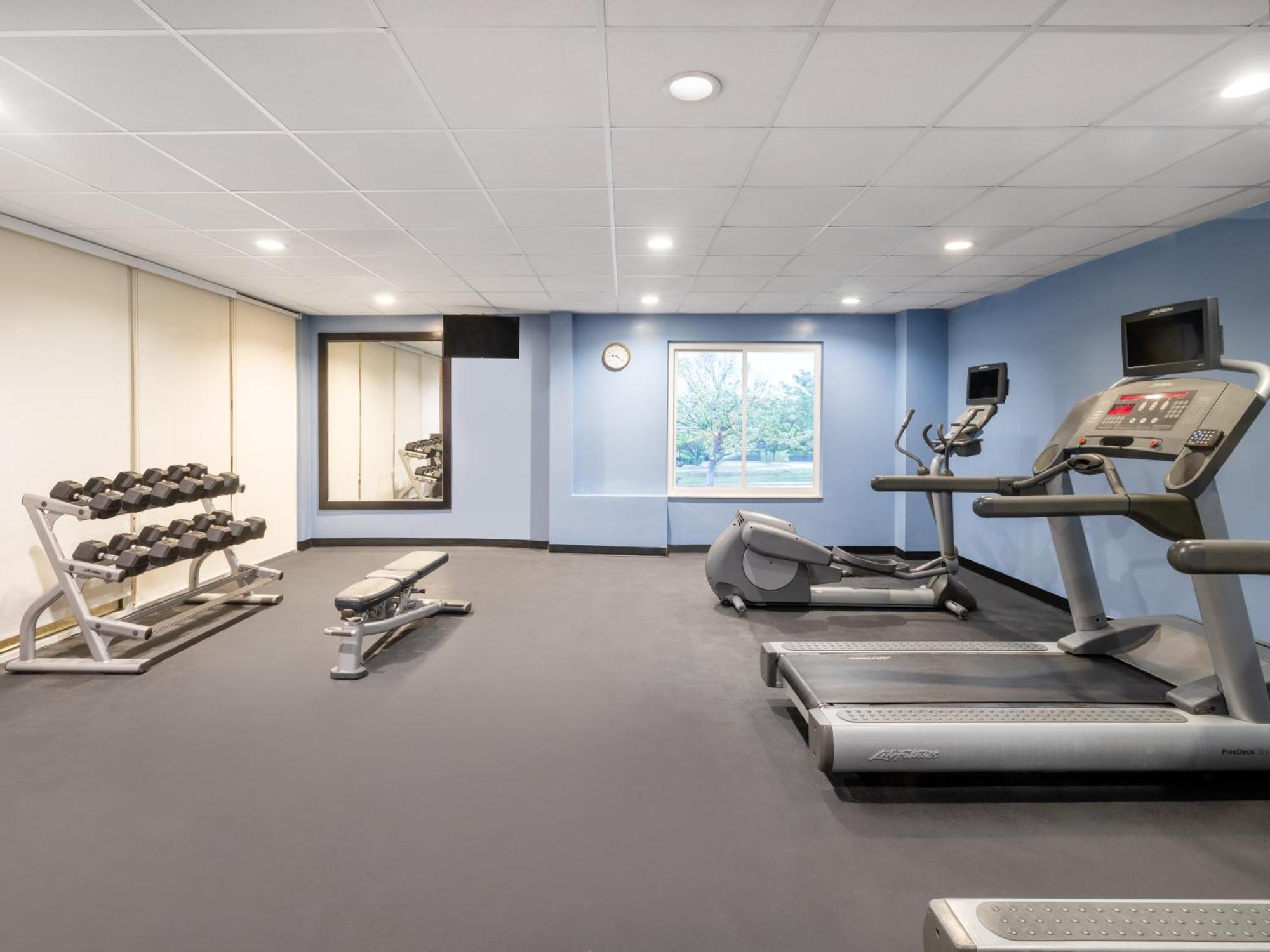 Garner Hotel Macon West By Ihg מראה חיצוני תמונה