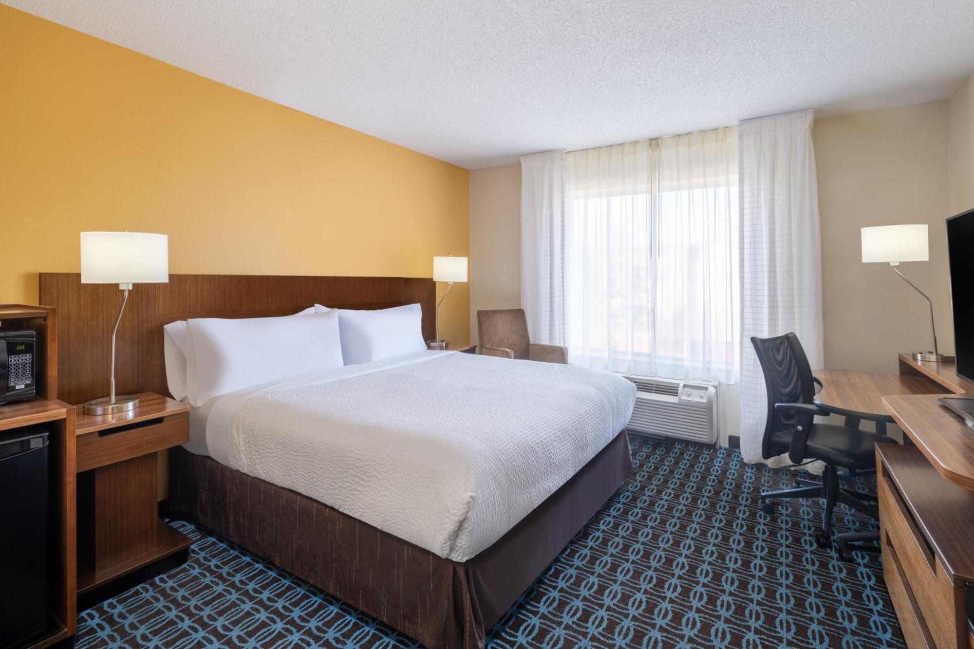 Garner Hotel Macon West By Ihg מראה חיצוני תמונה