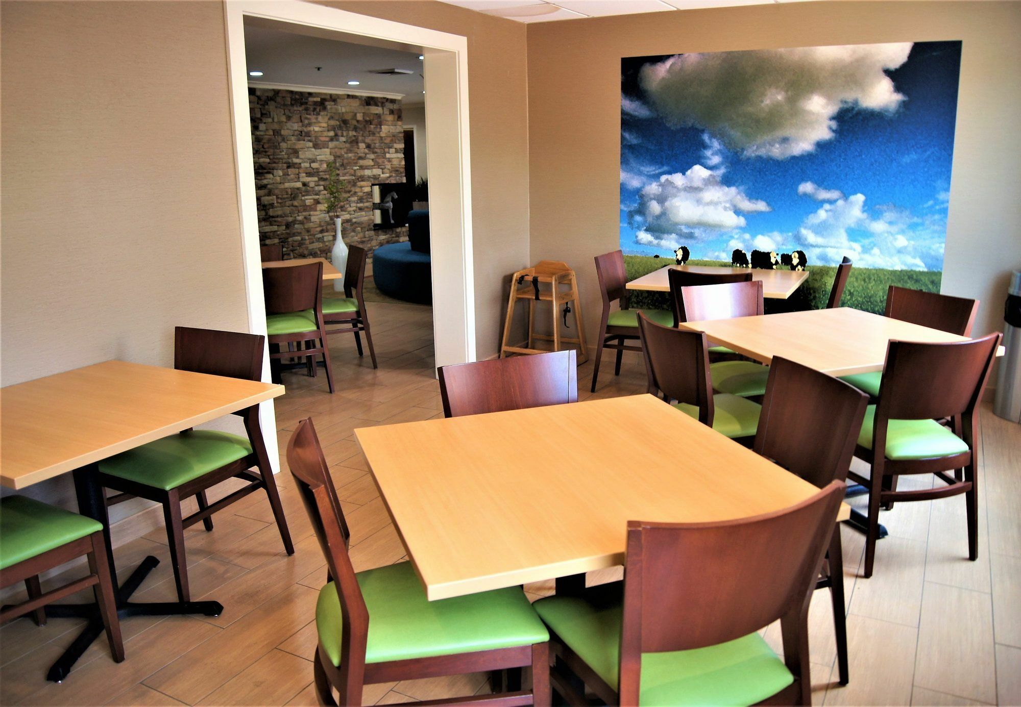 Garner Hotel Macon West By Ihg מראה חיצוני תמונה
